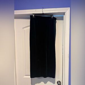 Elegant Dark Green Velvet Skirt